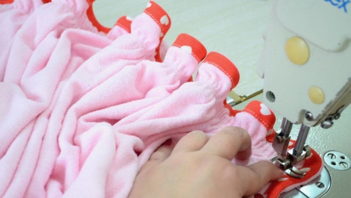 Как сшить банное полотенце на липучке