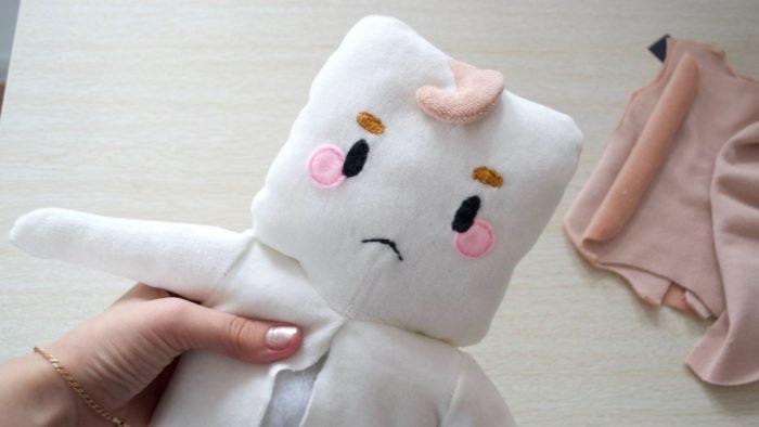 Как сшить игрушку своими руками: шитье куклы игрушки из дорамы Токкэби